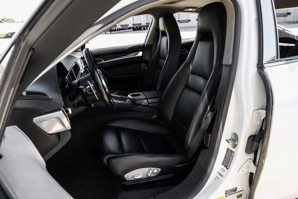 2016 Porsche Panamera 4 Bradenton  FL