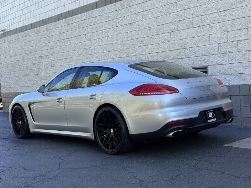 2016 Porsche Panamera 4 Edition Willow Grove PA