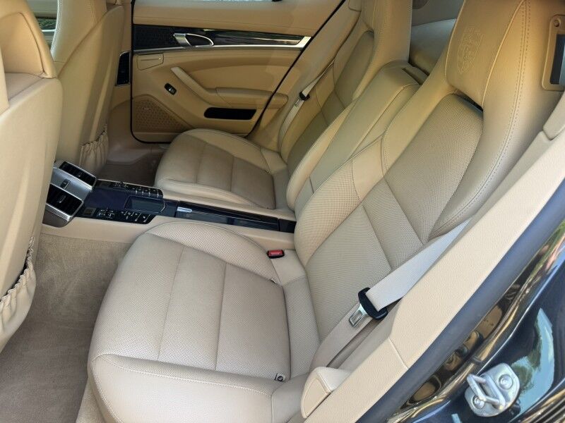 2016 Porsche Panamera 4 Edition Willow Grove PA