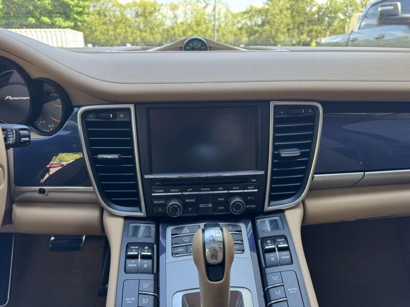 2016 Porsche Panamera 4 Edition Willow Grove PA