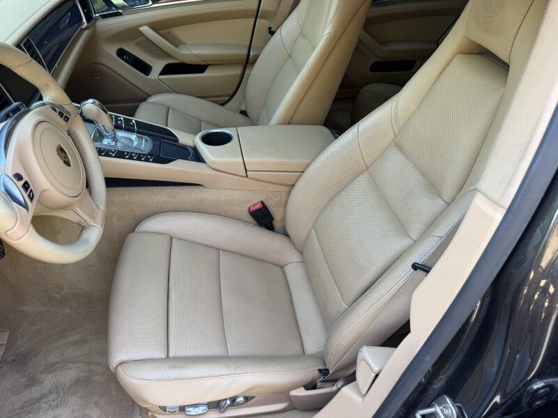 2016 Porsche Panamera 4 Edition Willow Grove PA