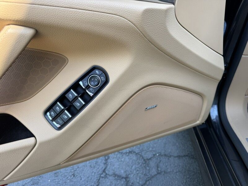 2016 Porsche Panamera 4 Edition Willow Grove PA