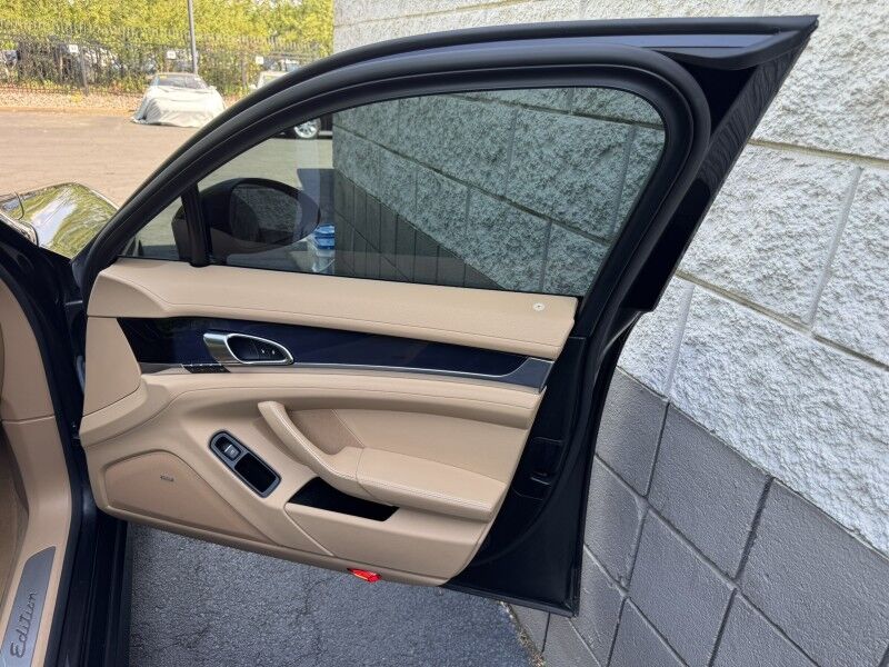 2016 Porsche Panamera 4 Edition Willow Grove PA