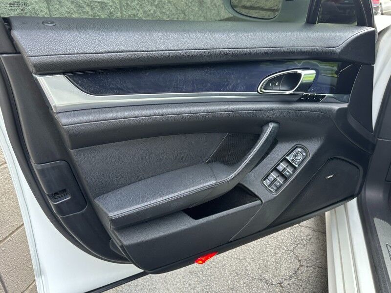 2016 Porsche Panamera 4 Edition Willow Grove PA