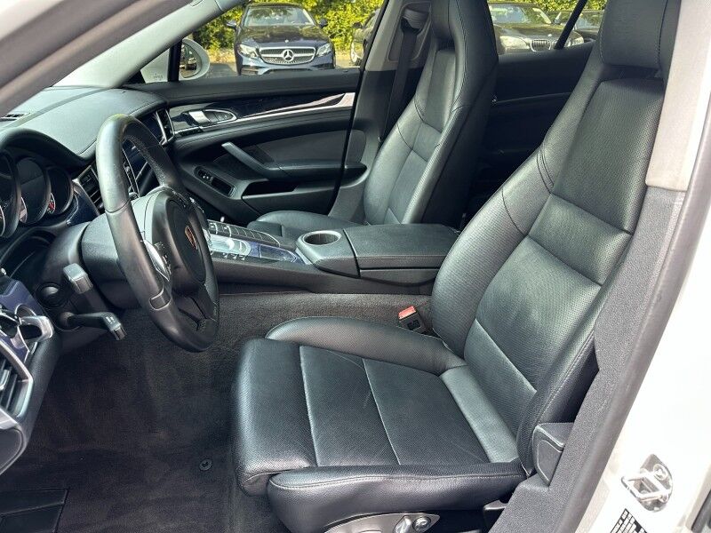 2016 Porsche Panamera 4 Edition Willow Grove PA