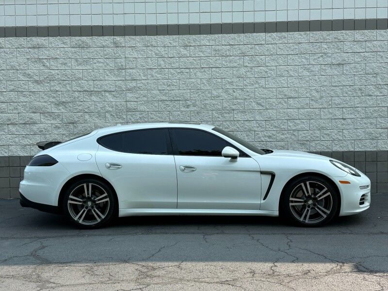 2016 Porsche Panamera 4 Edition Willow Grove PA
