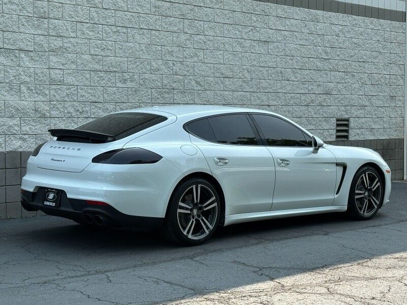 2016 Porsche Panamera 4 Edition Willow Grove PA