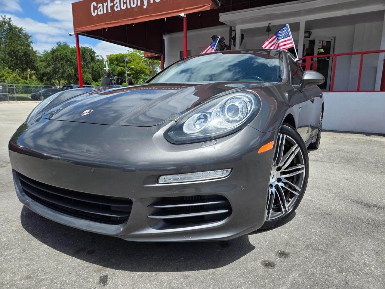 2016 Porsche Panamera 4S