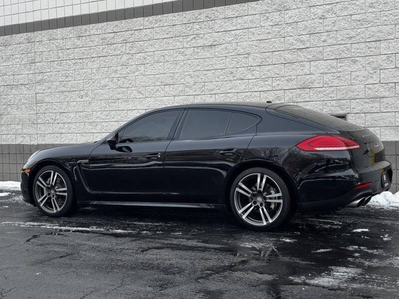 2016 Porsche Panamera 4S