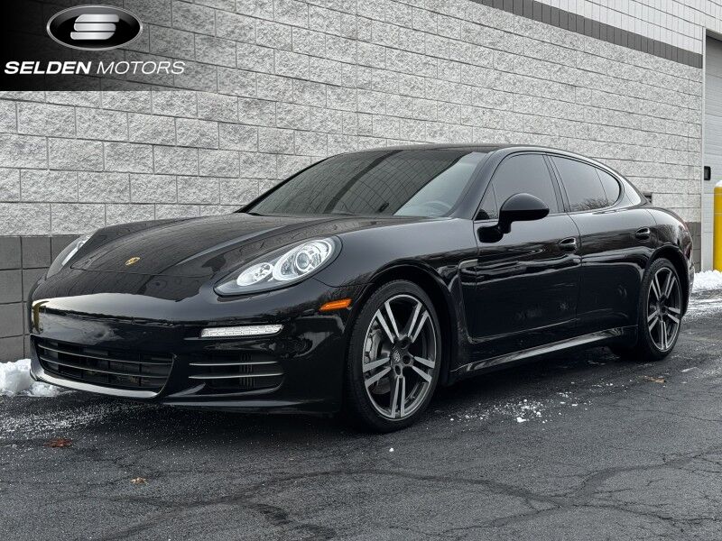 2016 Porsche Panamera 4S