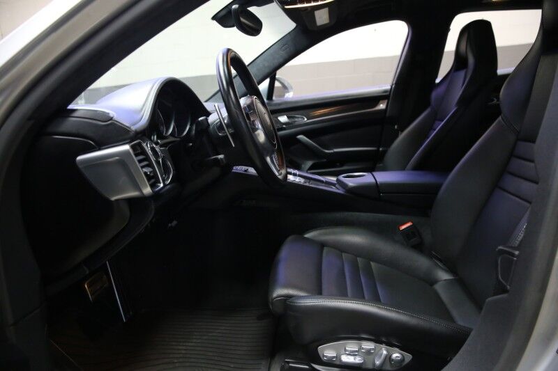 2016 Porsche Panamera GTS Plainview NY
