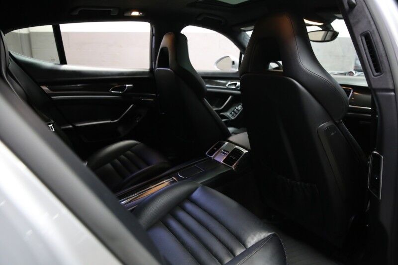 2016 Porsche Panamera GTS Plainview NY