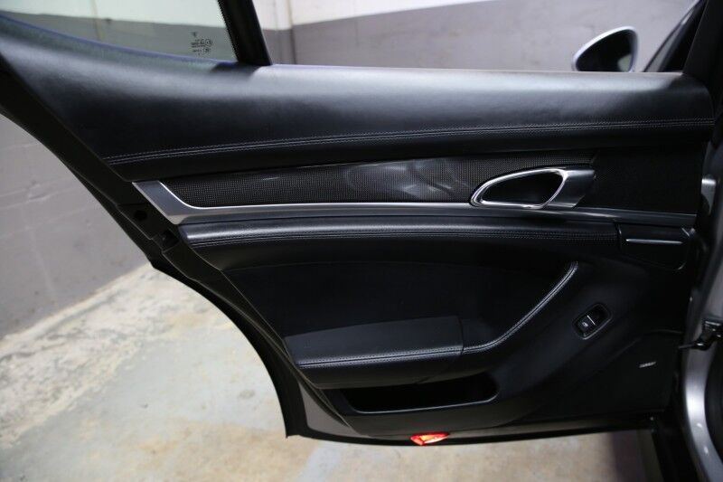 2016 Porsche Panamera GTS Plainview NY