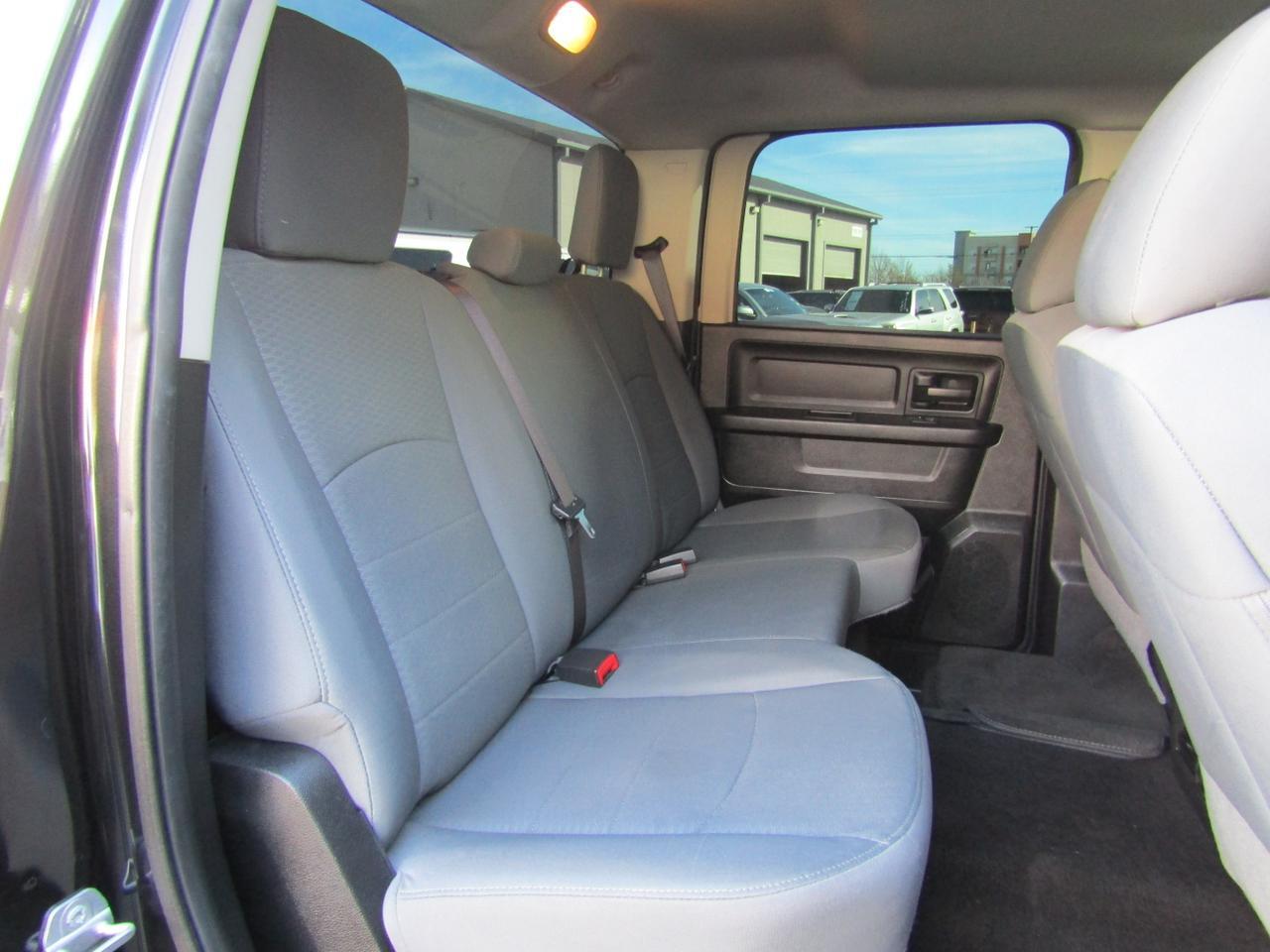 2016 RAM 1500 2WD Crew Cab 140.5 Express Grand Prairie TX