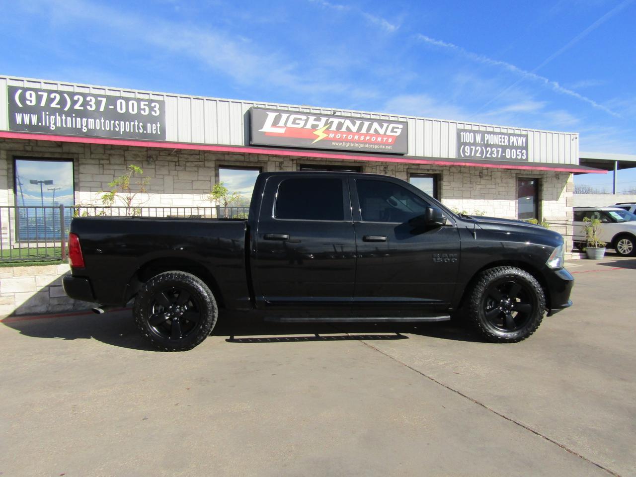 2016 RAM 1500 2WD Crew Cab 140.5 Express Grand Prairie TX