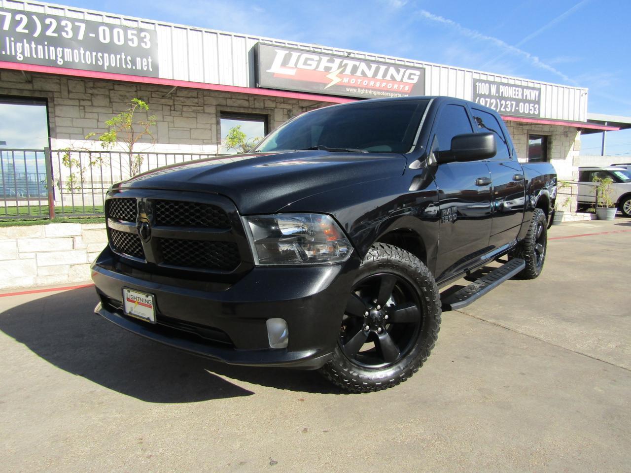 2016 RAM 1500 2WD Crew Cab 140.5 Express