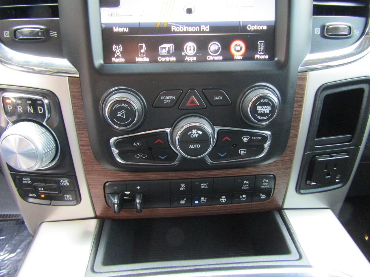 2016 RAM 1500 4WD Crew Cab 140.5 Laramie Grand Prairie TX