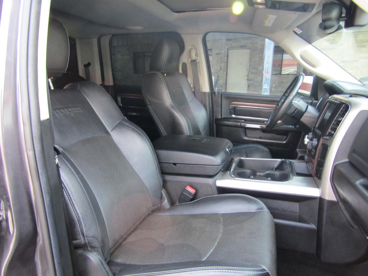 2016 RAM 1500 4WD Crew Cab 140.5 Laramie Grand Prairie TX