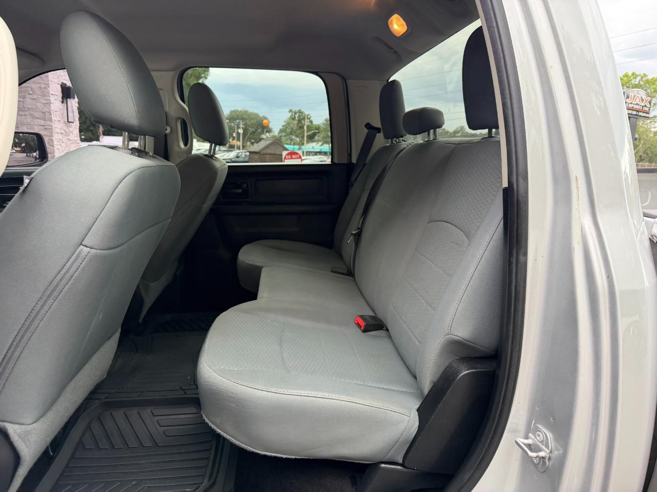 2016 RAM 1500 4WD Crew Cab 140.5" Express Jacksonville FL