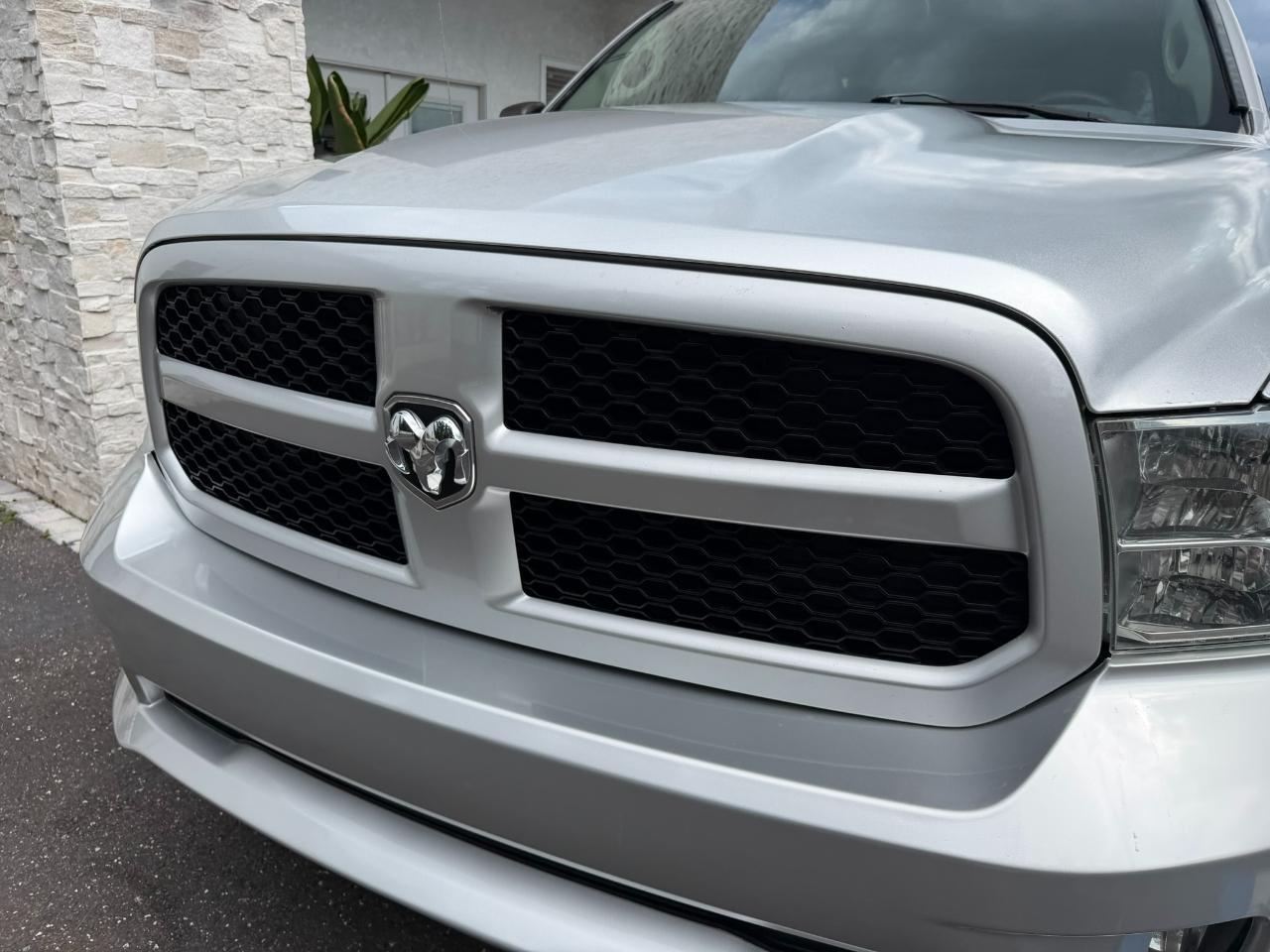 2016 RAM 1500 4WD Crew Cab 140.5" Express Jacksonville FL