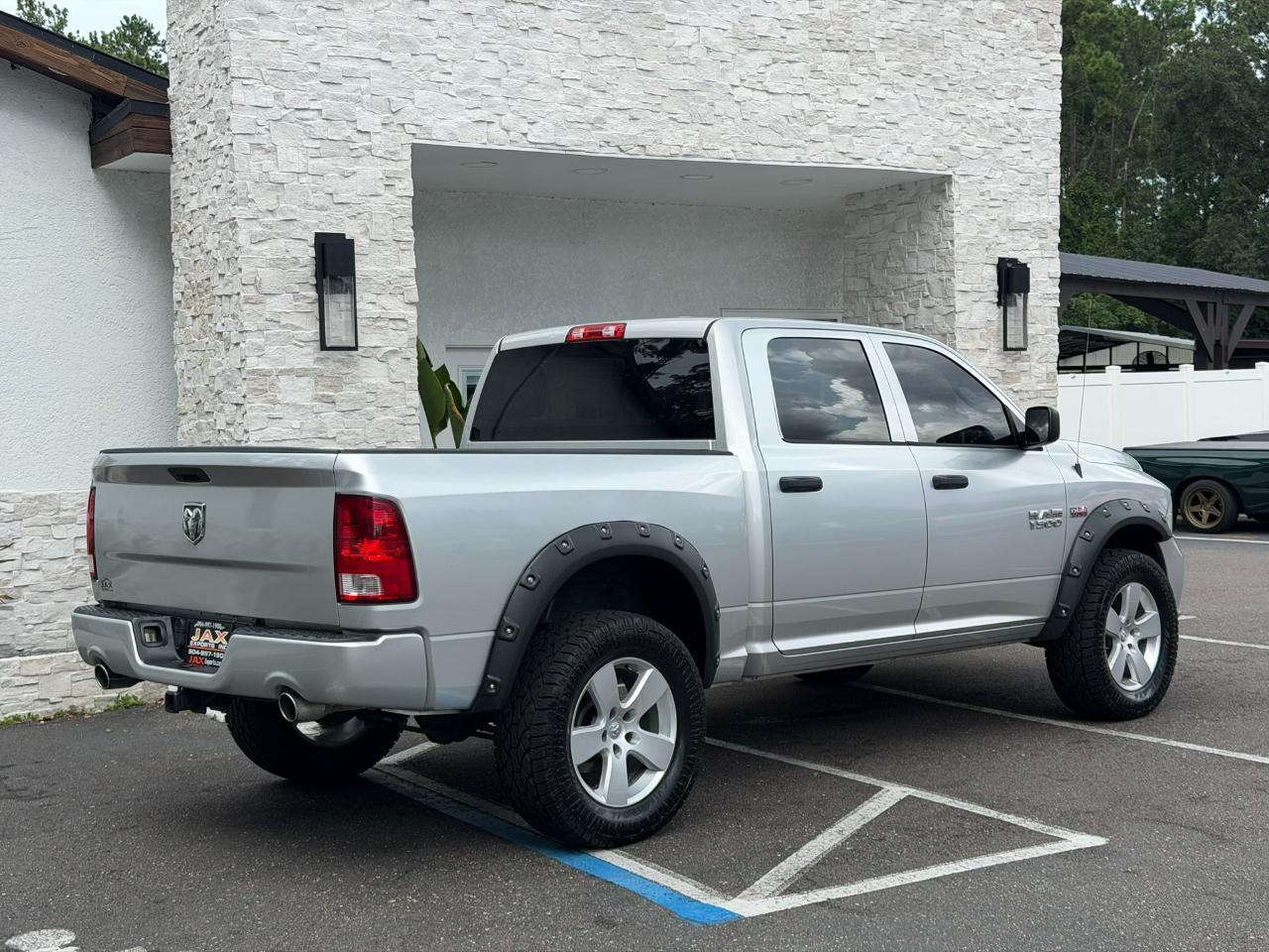 2016 RAM 1500 4WD Crew Cab 140.5" Express Jacksonville FL