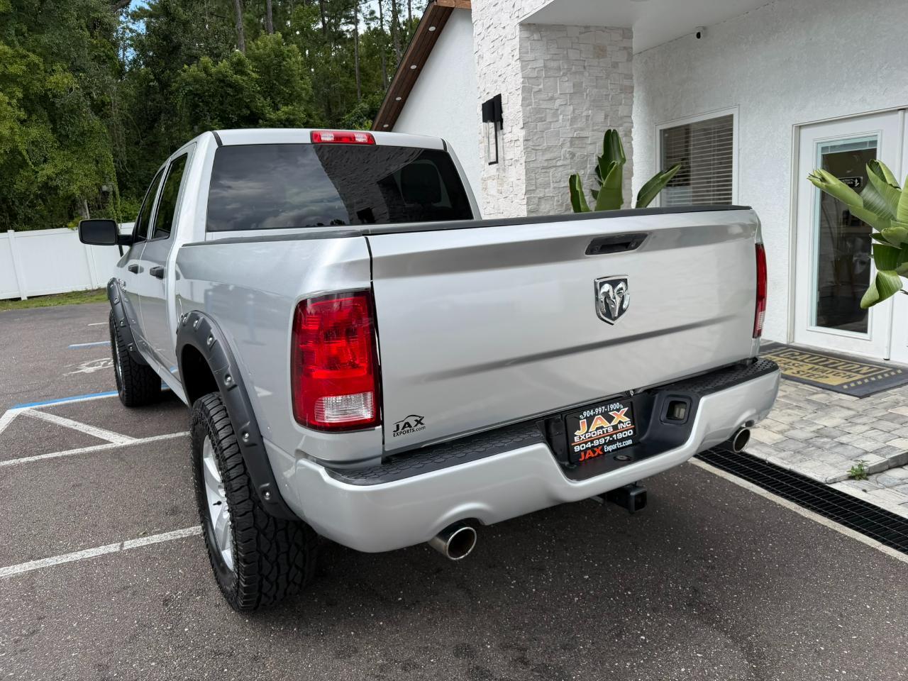 2016 RAM 1500 4WD Crew Cab 140.5" Express Jacksonville FL