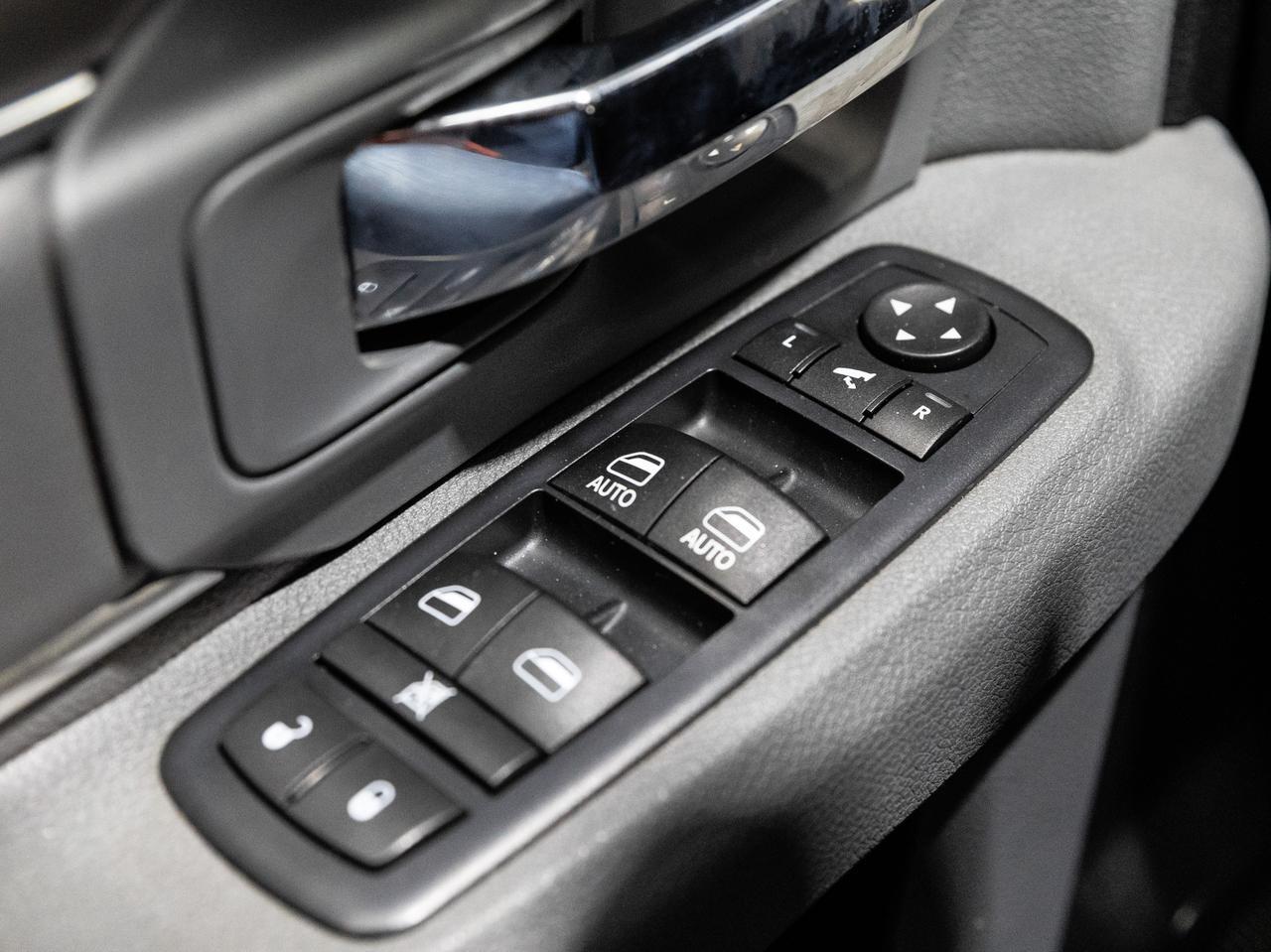 2016 RAM 1500 Big Horn Crew Cab 4WD Cranberry PA