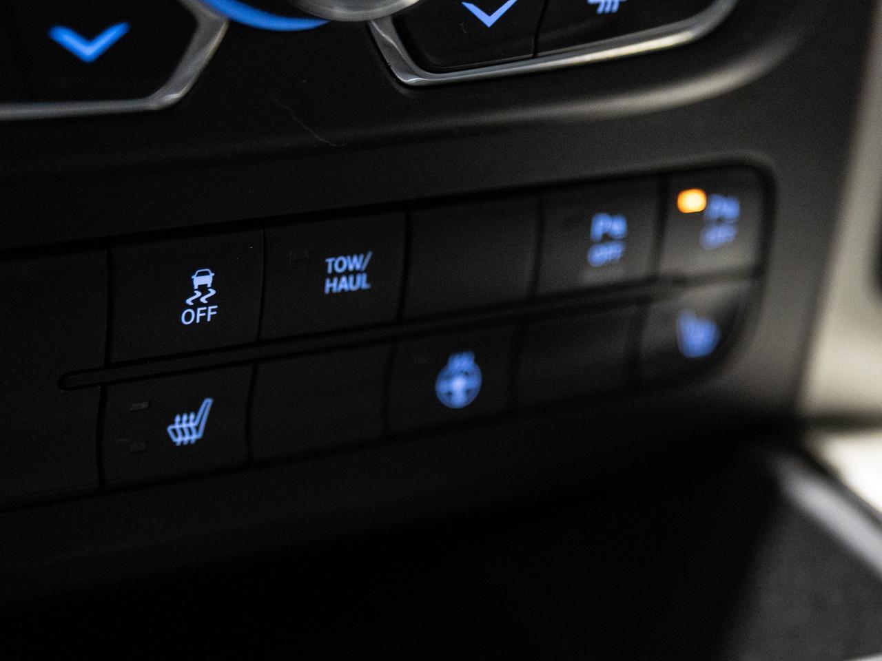 2016 RAM 1500 Big Horn Crew Cab 4WD Cranberry PA