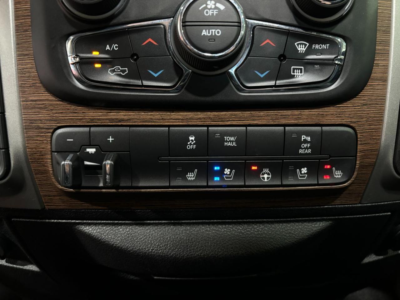 2016 RAM 1500 Crew Cab Laramie Franklin OH