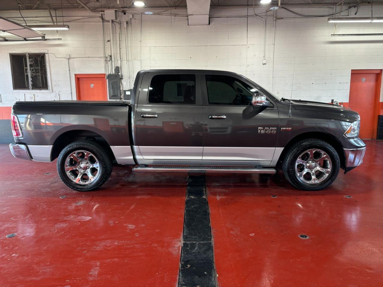 2016 RAM 1500 Crew Cab Laramie Franklin OH