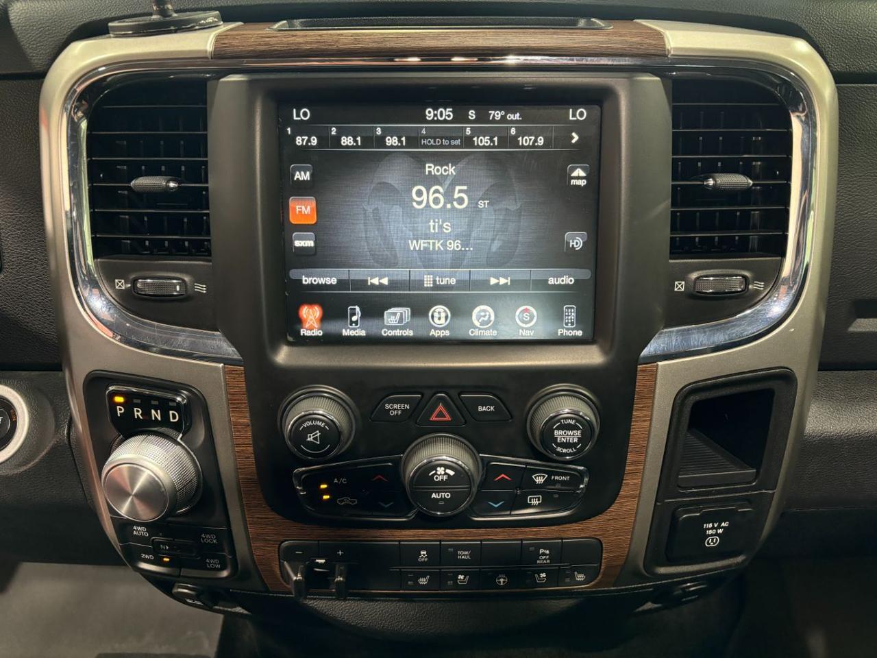 2016 RAM 1500 Crew Cab Laramie Franklin OH
