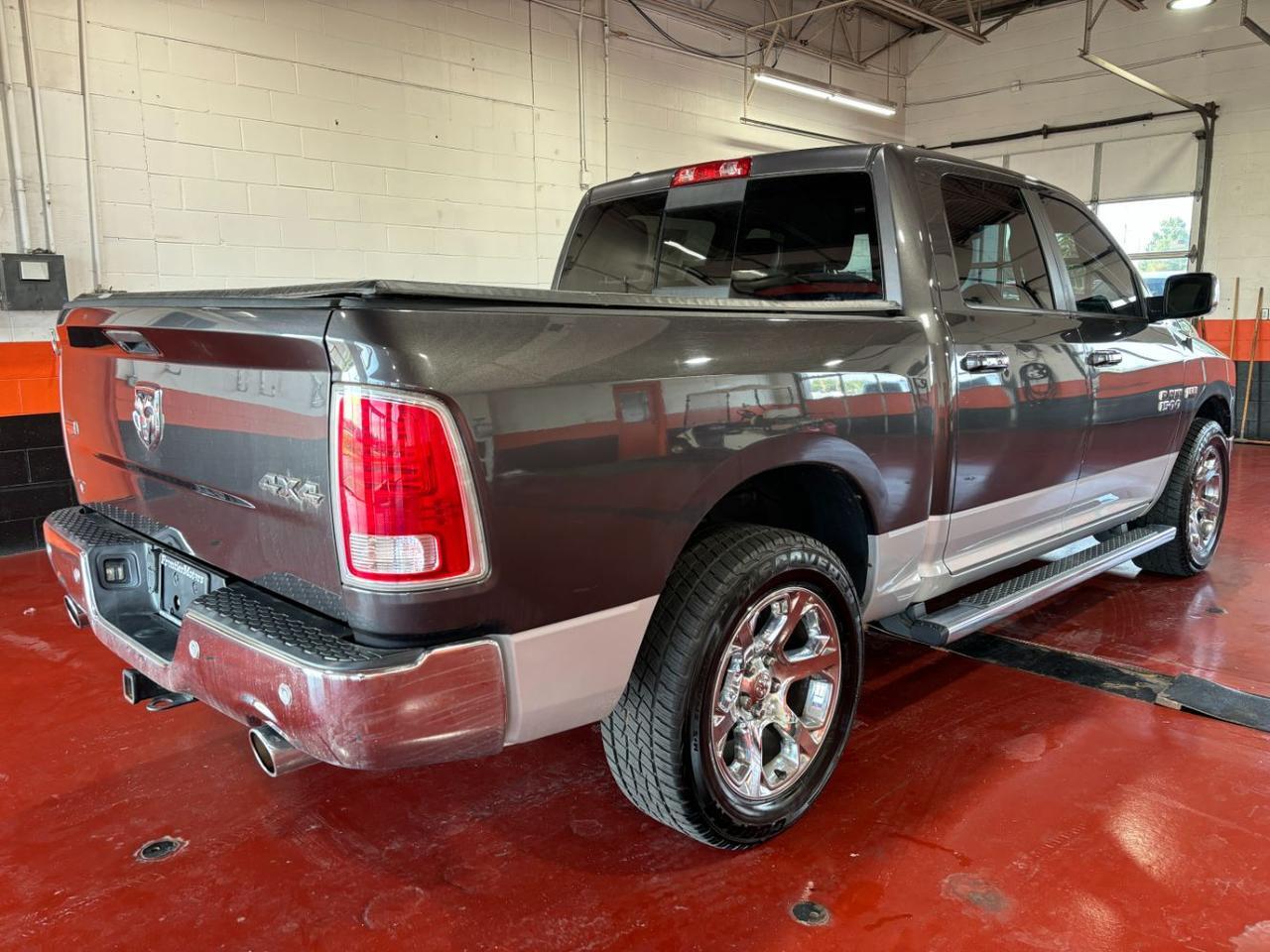2016 RAM 1500 Crew Cab Laramie Franklin OH