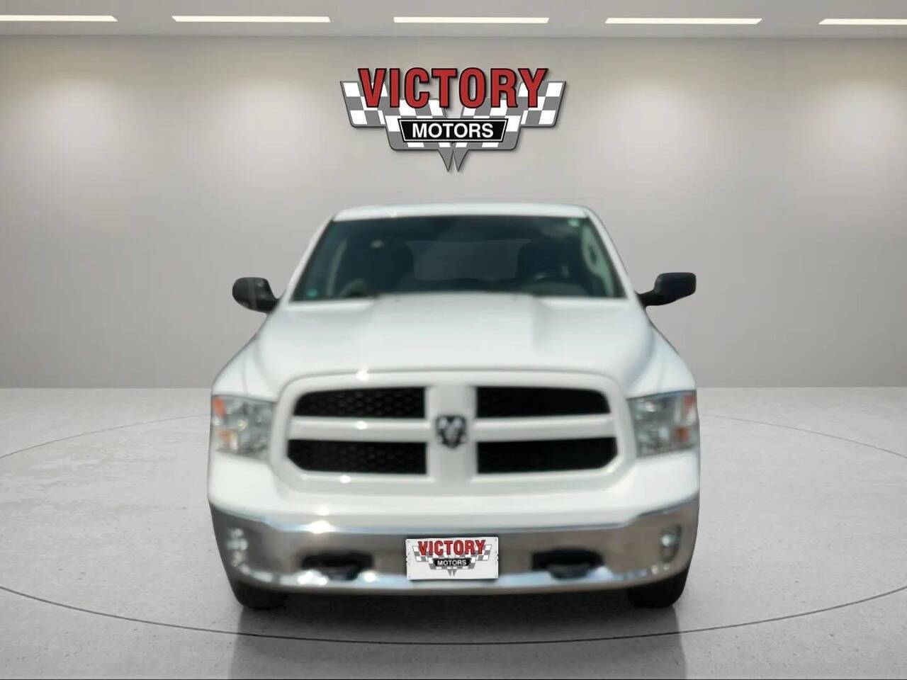 2016 RAM 1500 Outdoorsman 4x4 4dr Crew Cab 5.5 ft. SB Pickup Chesterfield MI