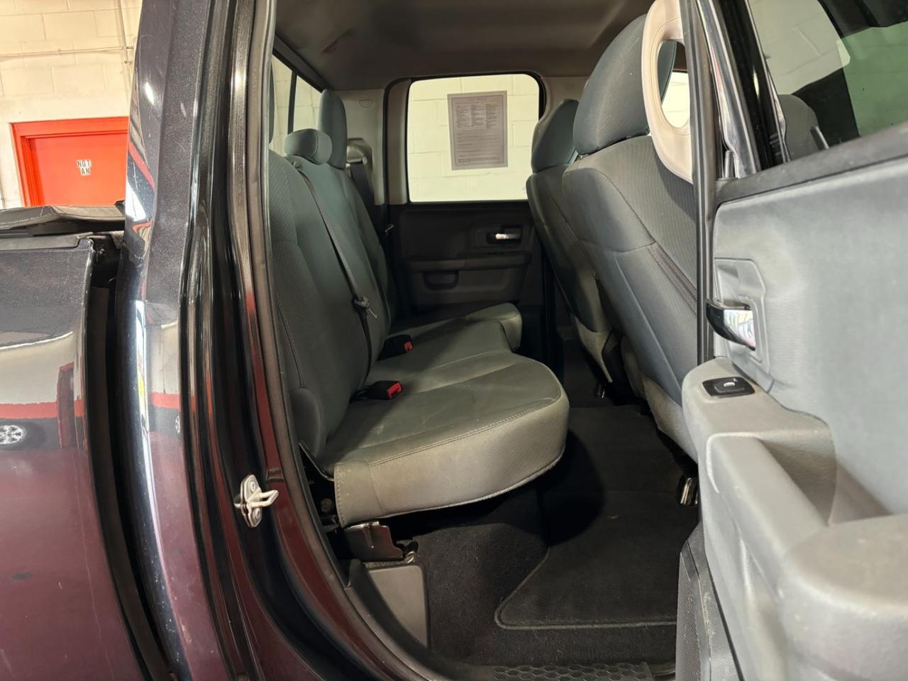 2016 RAM 1500 Quad Cab SLT 4WD Franklin OH