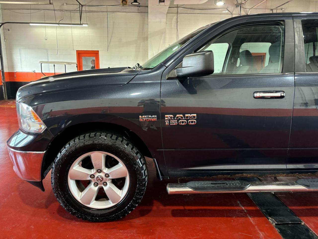 2016 RAM 1500 Quad Cab SLT 4WD Franklin OH