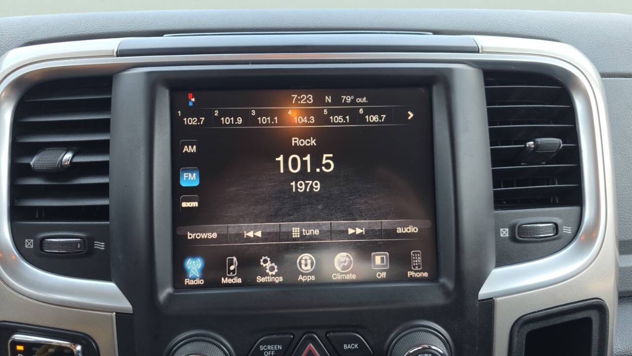2016 RAM 1500 SLT 4x4 4dr Quad Cab 6.3 ft. SB Pickup Chesterfield MI