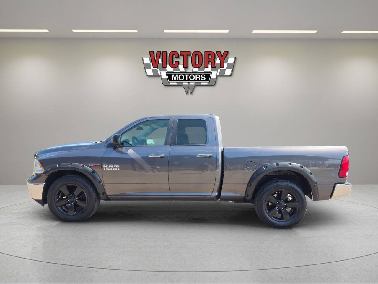 2016 RAM 1500 SLT 4x4 4dr Quad Cab 6.3 ft. SB Pickup Chesterfield MI