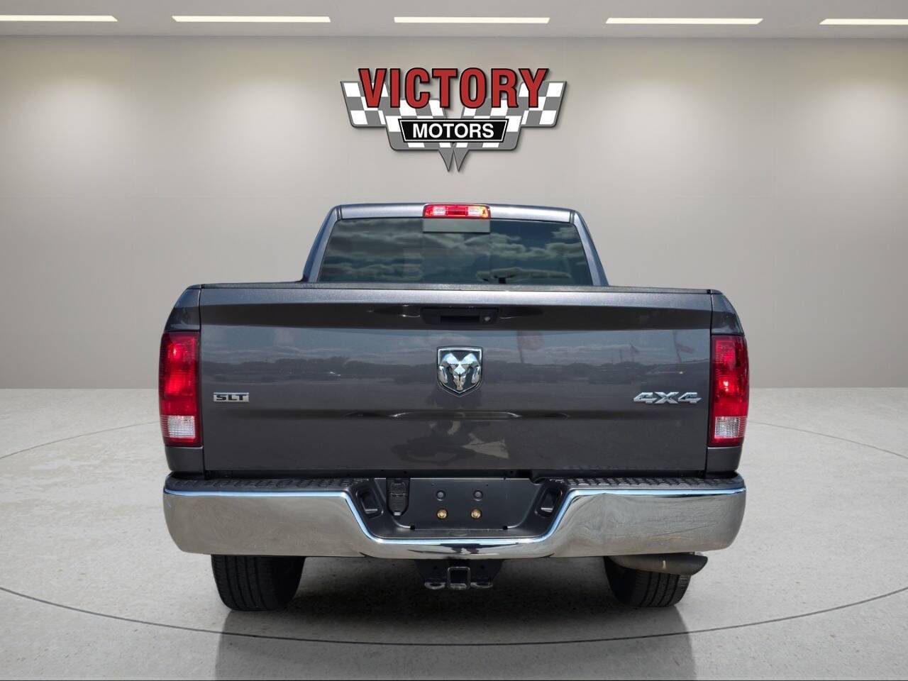 2016 RAM 1500 SLT 4x4 4dr Quad Cab 6.3 ft. SB Pickup Chesterfield MI