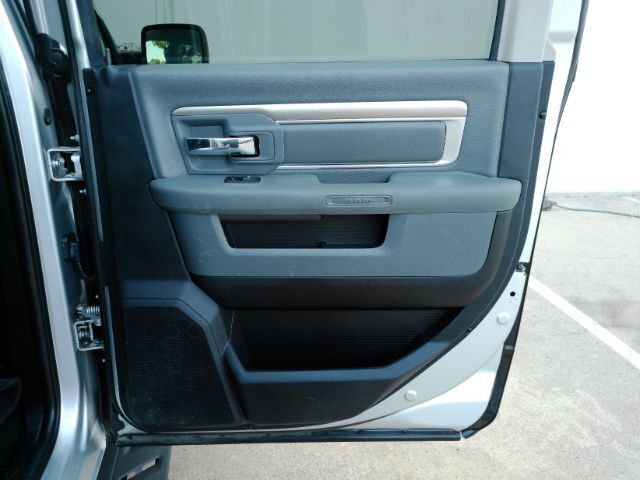 2016 RAM 1500 SLT Crew Cab SWB 4WD Plano TX