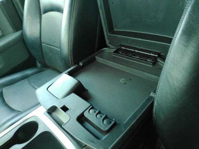 2016 RAM 1500 SLT Crew Cab SWB 4WD Plano TX