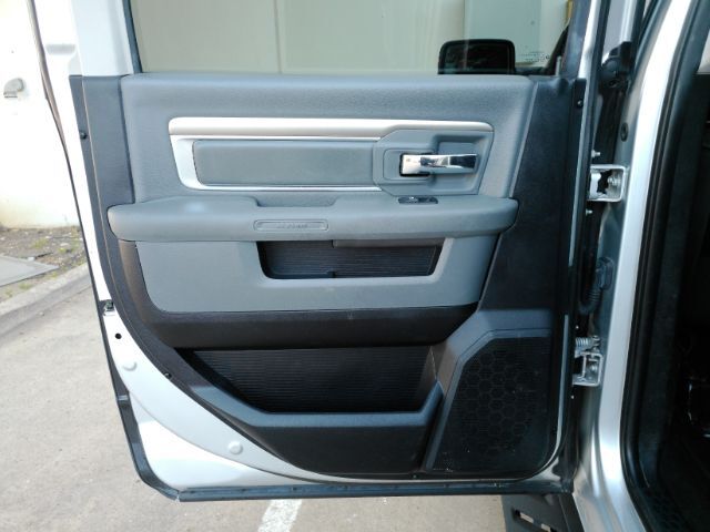 2016 RAM 1500 SLT Crew Cab SWB 4WD Plano TX