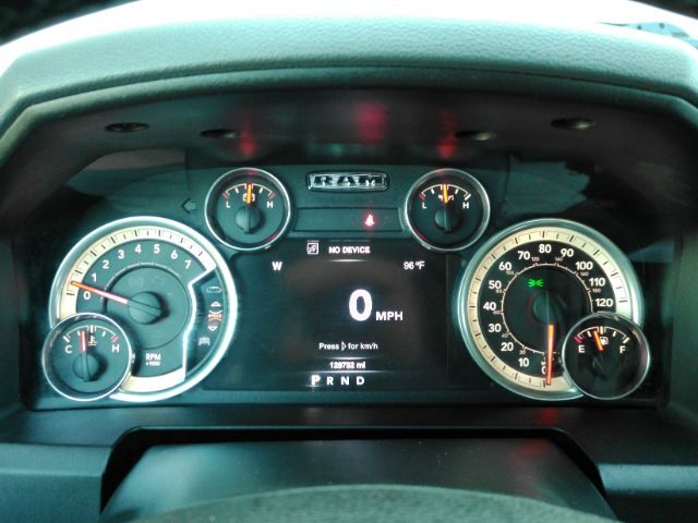2016 RAM 1500 SLT Crew Cab SWB 4WD Plano TX