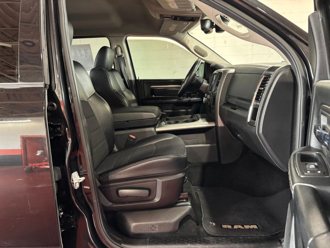 2016 RAM 1500 Sport Crew Cab SWB 4WD Franklin OH