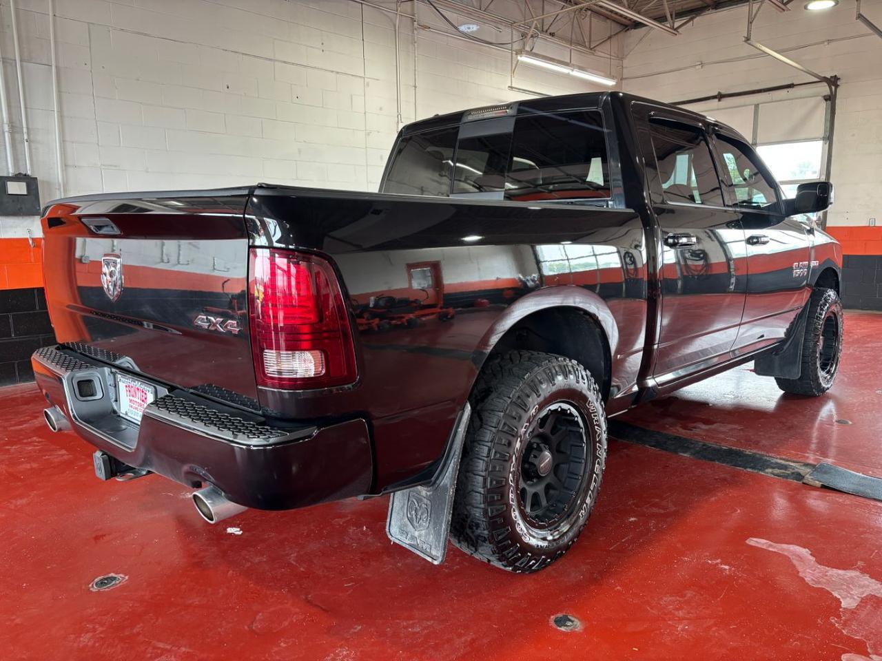 2016 RAM 1500 Sport Crew Cab SWB 4WD Franklin OH