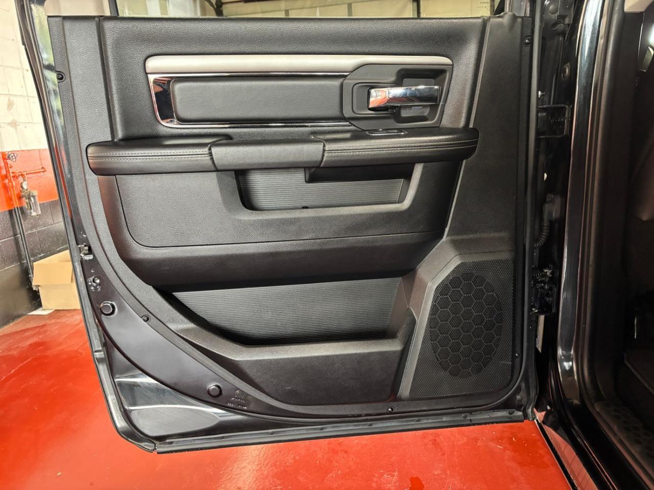 2016 RAM 1500 Sport Crew Cab SWB 4WD Franklin OH