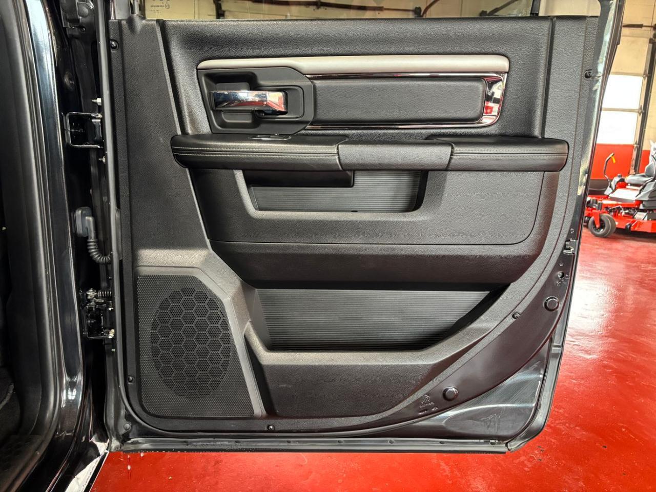 2016 RAM 1500 Sport Crew Cab SWB 4WD Franklin OH