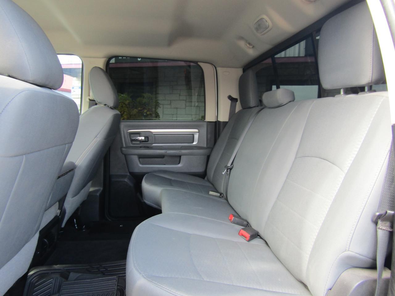 2016 RAM 2500 4WD Crew Cab 149 SLT Grand Prairie TX