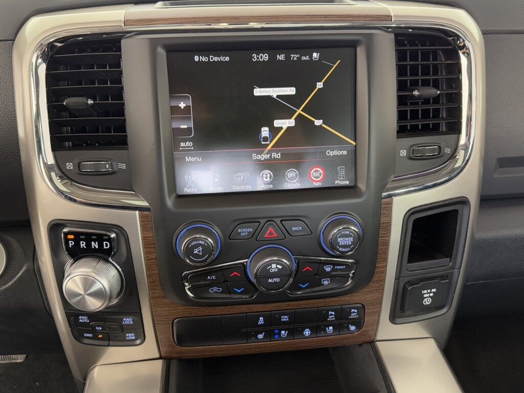 2016 Ram 1500 4WD Crew Cab Laramie 5.7l Hemi w/Sunroof/Navigation Maumee OH