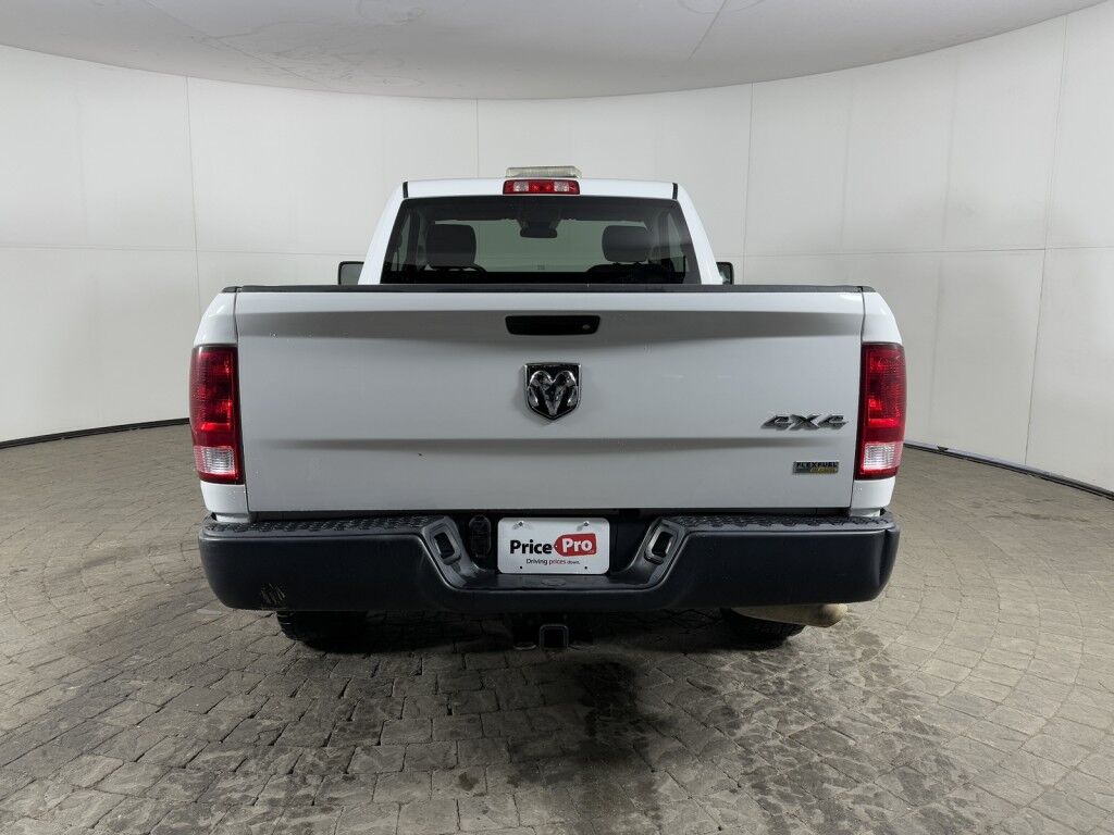 2016 Ram 1500 4WD Tradesman w/Anti-Spin Rear Axle Maumee OH