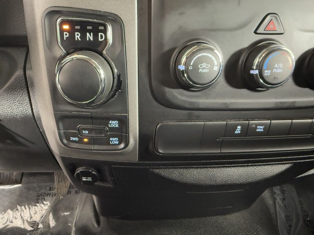 2016 Ram 1500 4WD Tradesman w/Anti-Spin Rear Axle Maumee OH